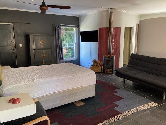 7 Bedroom Property for Sale in Somerset West Western Cape